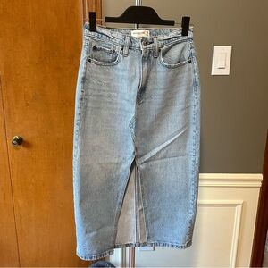 Abercrombie denim midi skirt